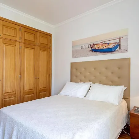 Apartment Ferienwohnung Fuer 6 Personen Ca 110 Qm In So Martinho, Madeira Und Umgebung *